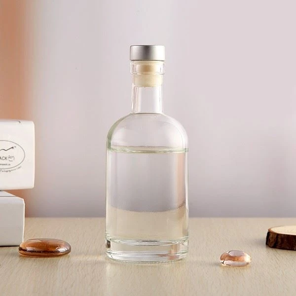 glass water bottles with cork 3